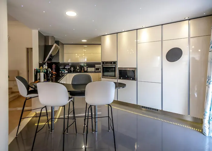 Amazing In - Alke Vida 빌라 *