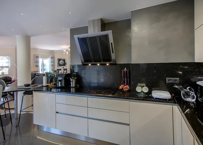 Amazing In - Alke Vida 빌라