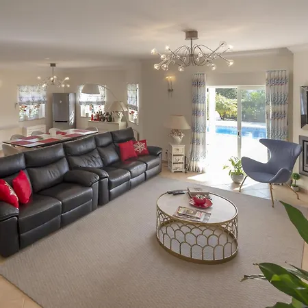 וילה Amazing In - Alke Vida